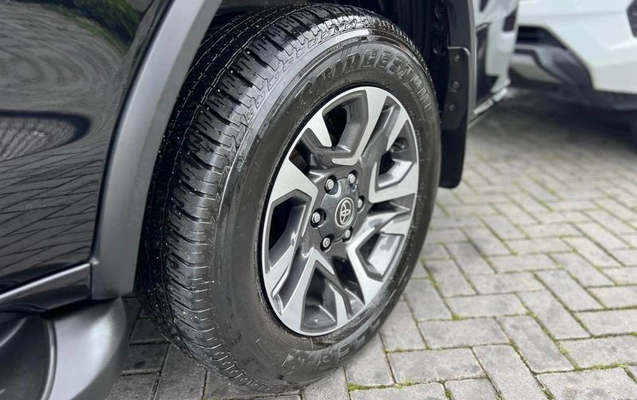 imagem-https://www.socarrao.com.br/sc-vehicle-images-prod/4270223/1791032635465-8536507_7_B_247e2515a5.jpeg