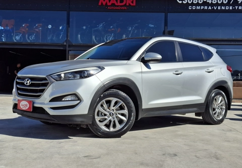 Hyundai Tucson 2019 Prata — foto 1 de 3