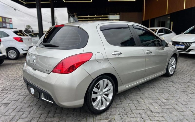 imagem-https://www.socarrao.com.br/sc-vehicle-images-prod/4270236/1791033268269-8538907_12_B_8248a05288.jpeg