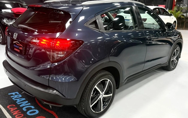 imagem-https://www.socarrao.com.br/sc-vehicle-images-prod/4270241/1791033413107-6_101608.jpg