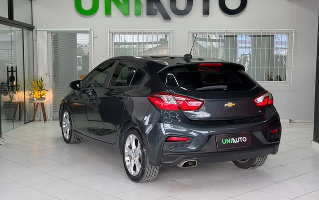 imagem-https://www.socarrao.com.br/sc-vehicle-images-prod/4270247/1791033639067-003_978ec44454766090479786d453945e89.jpg