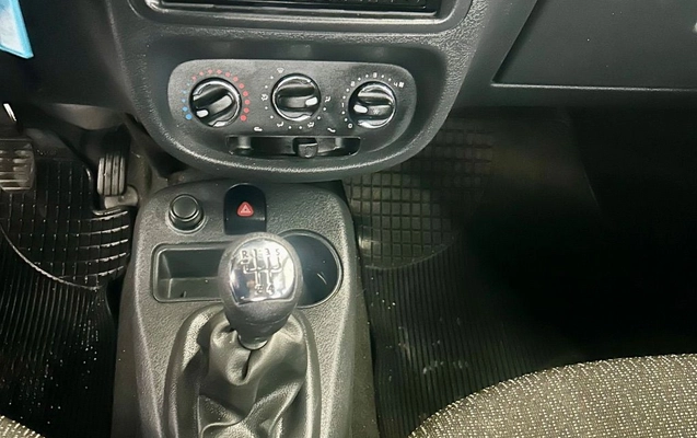 imagem-https://www.socarrao.com.br/sc-vehicle-images-prod/4270264/1791033714334-gb-7945822.jpeg