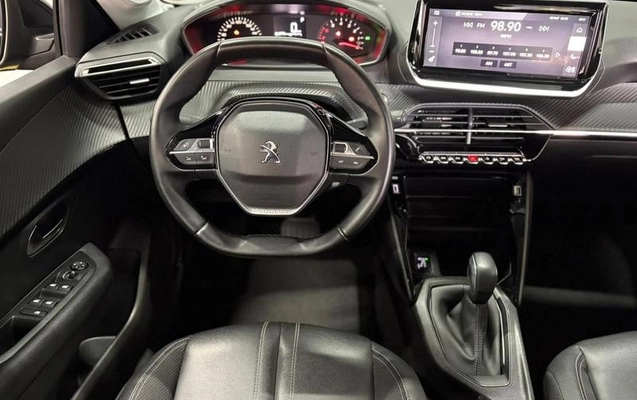 imagem-https://www.socarrao.com.br/sc-vehicle-images-prod/4270271/1791033885029-8519049_14_B_f2300920e5.jpeg