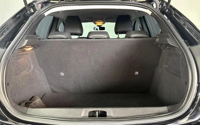 imagem-https://www.socarrao.com.br/sc-vehicle-images-prod/4270271/1791033885056-8519049_8_B_5c09b58f75.jpeg