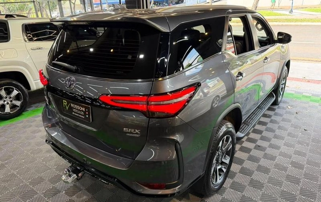 imagem-https://www.socarrao.com.br/sc-vehicle-images-prod/4270282/1791202075519-8536142_11_B_d37f409a0a.jpeg