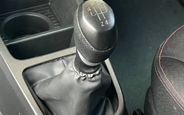 imagem-https://www.socarrao.com.br/sc-vehicle-images-prod/4270289/1791034579019-V2hhdHNBcHAgSW1hZ2UgMjAyNi0xMC0wMiBhdCAxNy41Ny4wNiAoMikuanBlZw.jpeg
