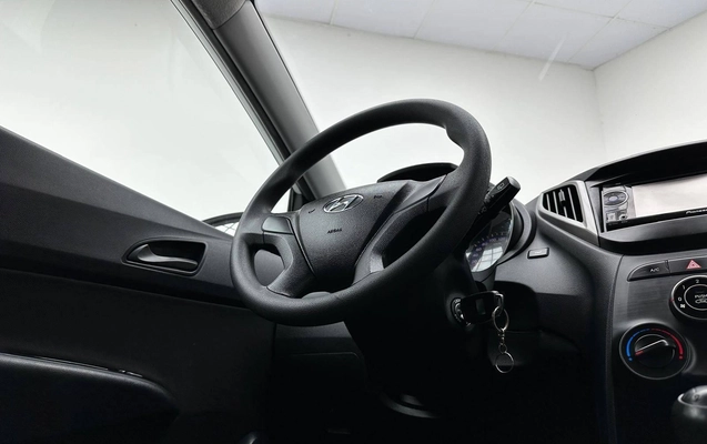imagem-https://www.socarrao.com.br/sc-vehicle-images-prod/4270300/1791034861248-ccea80dbacc44970aa600ce0c91e248c_1791034748429.jpg
