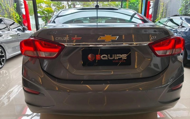 imagem-https://www.socarrao.com.br/sc-vehicle-images-prod/4270314/1791046984849-8435784_5_B_148e95c626.jpeg