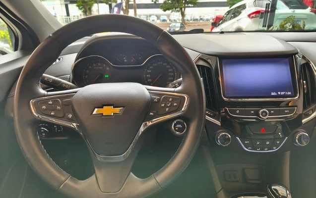 imagem-https://www.socarrao.com.br/sc-vehicle-images-prod/4270314/1791046984858-8435784_12_B_4df9d643fe.jpeg