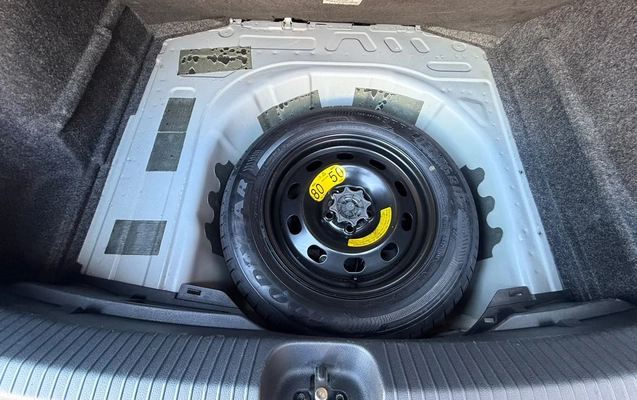imagem-https://www.socarrao.com.br/sc-vehicle-images-prod/4270316/1791035236761-c6513592b0ea4acfa63e3404d69dea29_1791032781706.jpg