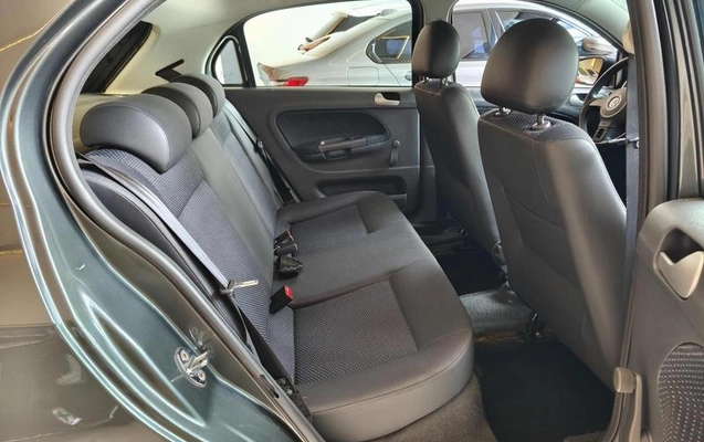 imagem-https://www.socarrao.com.br/sc-vehicle-images-prod/4270323/1791648113311-8486605_13_B_90db7a1534.jpeg