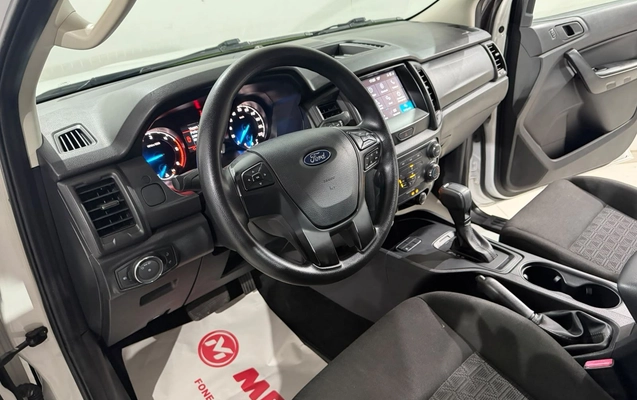imagem-https://www.socarrao.com.br/sc-vehicle-images-prod/4270327/1791035443587-fd6ee6037b834bae8fa6396d17e5f4a5_1791034084463.jpg