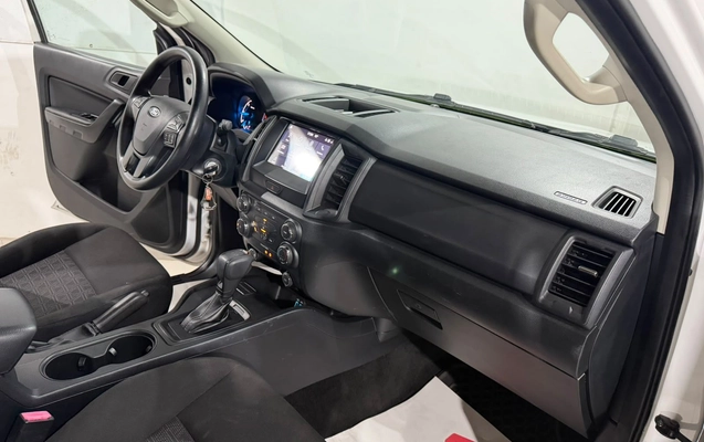imagem-https://www.socarrao.com.br/sc-vehicle-images-prod/4270327/1791035443591-0c7f69e3750b4bb68c423fe86d0787da_1791034084483.jpg