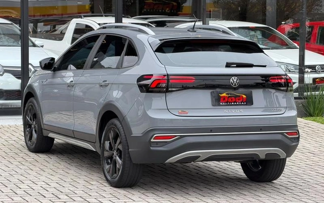 imagem-https://www.socarrao.com.br/sc-vehicle-images-prod/4270328/1791204517407-8532420_7_B_48b4381d12.jpeg