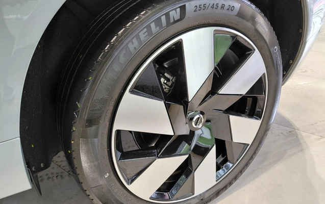 imagem-https://www.socarrao.com.br/sc-vehicle-images-prod/4270335/1791202384893-731770884