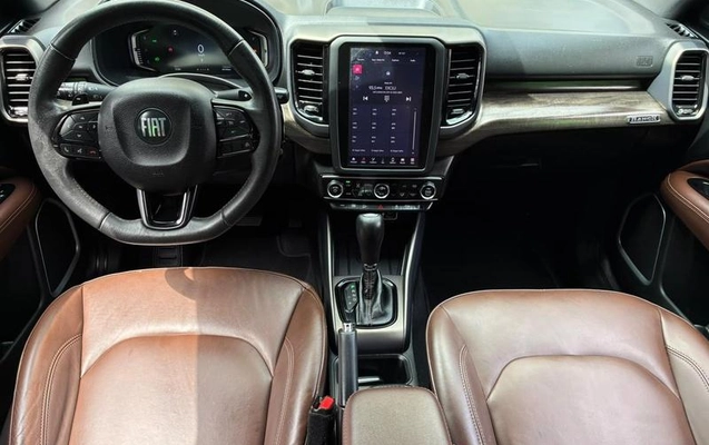 imagem-https://www.socarrao.com.br/sc-vehicle-images-prod/4270345/1791048079779-8540520_9_B_c6bbe2a061.jpeg