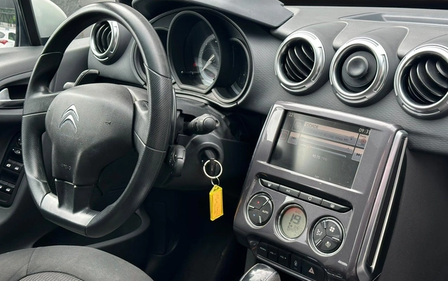 imagem-https://www.socarrao.com.br/sc-vehicle-images-prod/4270348/1791035715288-02023577612f4e1c88528f074c335b3b_1791035702661.jpg