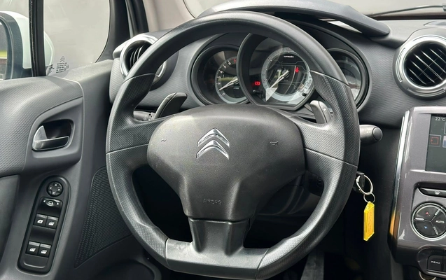 imagem-https://www.socarrao.com.br/sc-vehicle-images-prod/4270348/1791035715290-70162e6c020247999b5f51d093357b90_1791035704733.jpg
