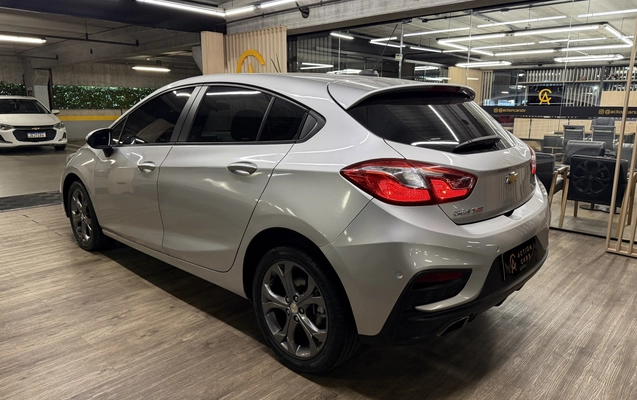 imagem-https://www.socarrao.com.br/sc-vehicle-images-prod/4270361/1791041318000-KRsOLwBJZvLIwmCQYslN6H9pXKyDo9Nw.jpg