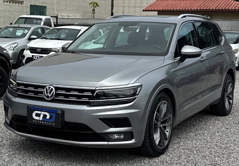 Volkswagen Tiguan 2019 Prata — foto 1 de 3