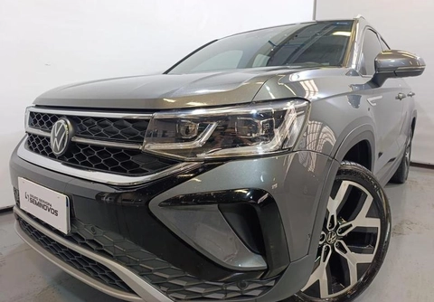 Volkswagen Taos 2024 Cinza — foto 1 de 3