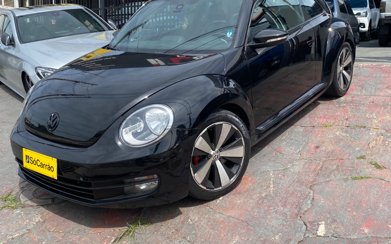 Volkswagen Fusca 2.0 TSI 16V Aut. 2014 Preto — foto 1 de 3