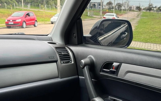 imagem-https://www.socarrao.com.br/sc-vehicle-images-prod/4270388/1791295680446-8512995_8_B_42b7000ab2.jpeg
