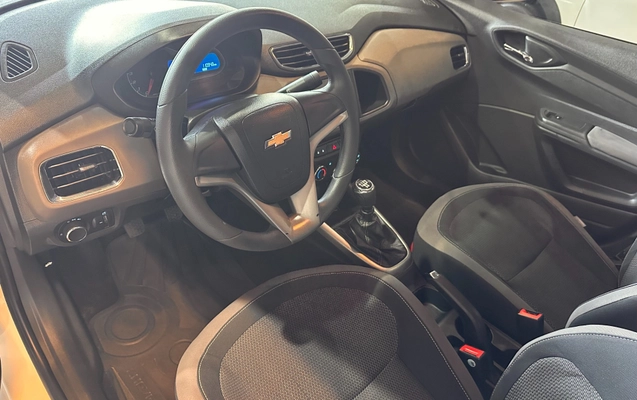 imagem-https://www.socarrao.com.br/sc-vehicle-images-prod/4270394/1791036287044-625e980b-47ed-4ce1-aca0-87d774c1ce99.jpg