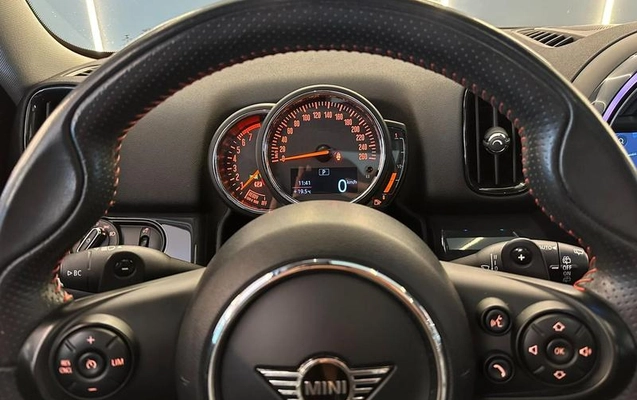 imagem-https://www.socarrao.com.br/sc-vehicle-images-prod/4270406/1791295286035-8540345_17_B_829b7aa8ad.jpeg