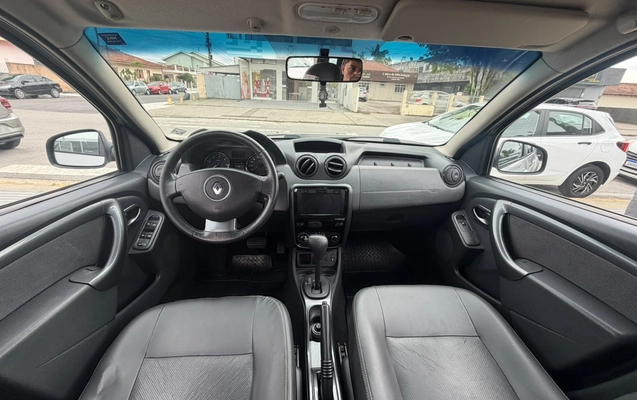 imagem-https://www.socarrao.com.br/sc-vehicle-images-prod/4270408/1791036753019-003_721487b04dac2a6eefee1db76d5a07f3.jpg