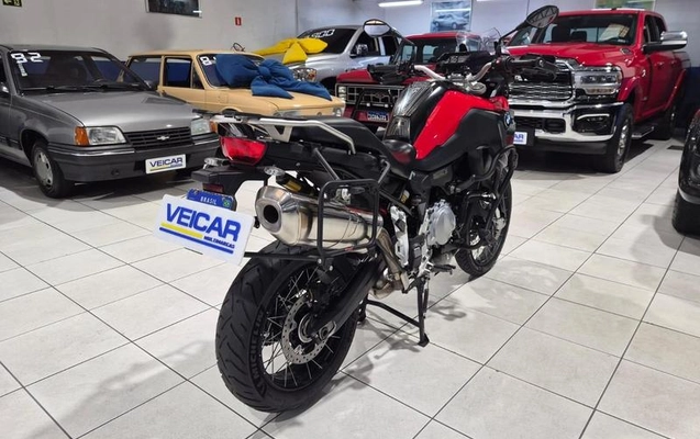 imagem-https://www.socarrao.com.br/sc-vehicle-images-prod/4270432/1792600831635-8540827_10_B_cb195448d0.jpeg