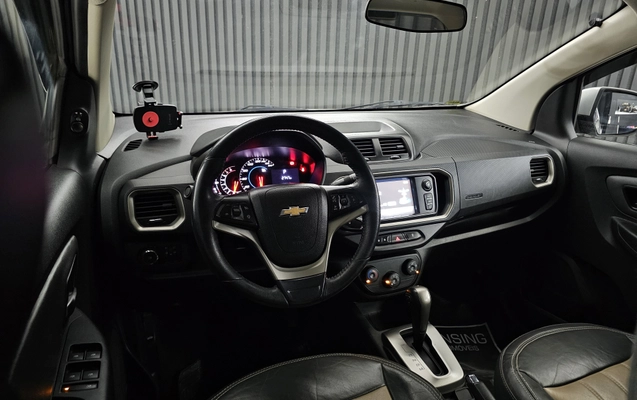 imagem-https://www.socarrao.com.br/sc-vehicle-images-prod/4270447/1791037864266-003_e473a5aa86f12ee11e03e609006ad8ed.jpg