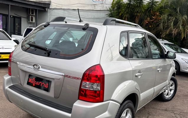 imagem-https://www.socarrao.com.br/sc-vehicle-images-prod/4270458/1791038074709-SU1HXzgyNDYuanBlZw.jpeg