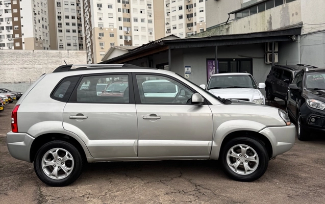 imagem-https://www.socarrao.com.br/sc-vehicle-images-prod/4270458/1791038074892-SU1HXzgyNDcuanBlZw.jpeg