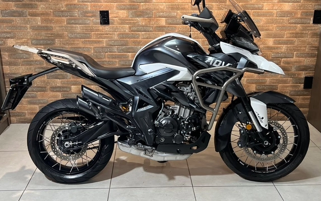imagem-https://www.socarrao.com.br/sc-vehicle-images-prod/4270468/1791038210012-0396a83c935e4e679b2963c5e75b07b1_1790104039632.jpg