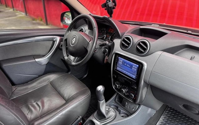 imagem-https://www.socarrao.com.br/sc-vehicle-images-prod/4270496/1791039975007-8525015_4_B_507fb45156.jpeg