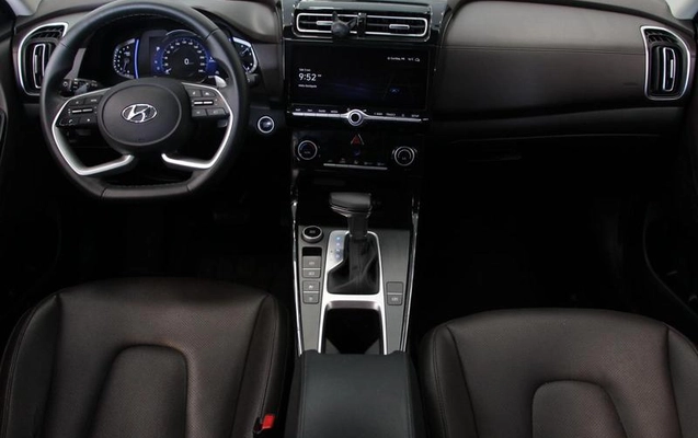 imagem-https://www.socarrao.com.br/sc-vehicle-images-prod/4270530/1791040024125-8514829_7_B_336949cca5.jpeg