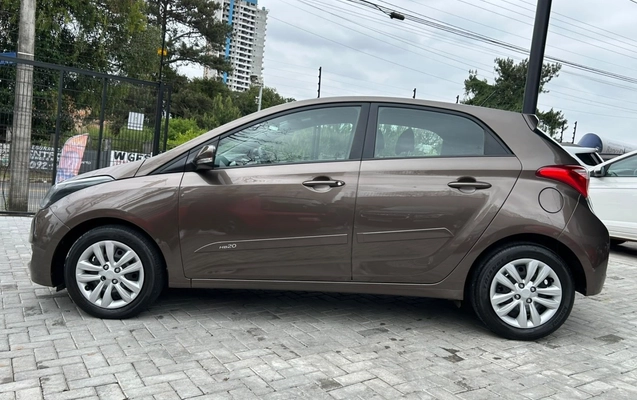 imagem-https://www.socarrao.com.br/sc-vehicle-images-prod/4270538/1791040187095-7_120909.jpg