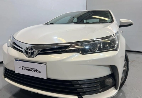 Toyota Corolla 2019 Branco — foto 1 de 3
