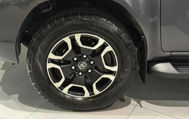 imagem-https://www.socarrao.com.br/sc-vehicle-images-prod/4270564/1791041163418-8541290_13_B_e41386f617.jpeg