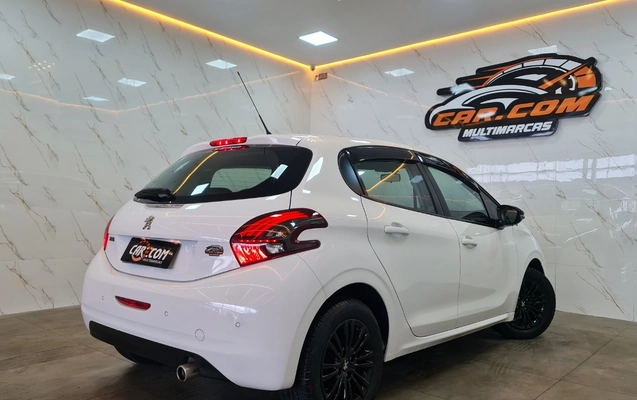 imagem-https://www.socarrao.com.br/sc-vehicle-images-prod/4270586/1791249976304-Ni5qcGc.jpg