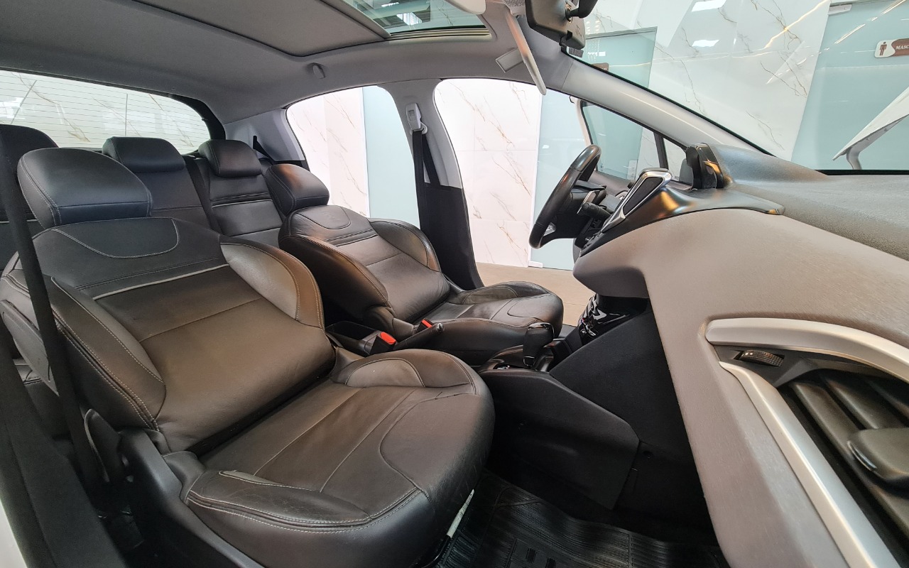 imagem-https://www.socarrao.com.br/sc-vehicle-images-prod/4270586/1791249976500-OS5qcGc.jpg