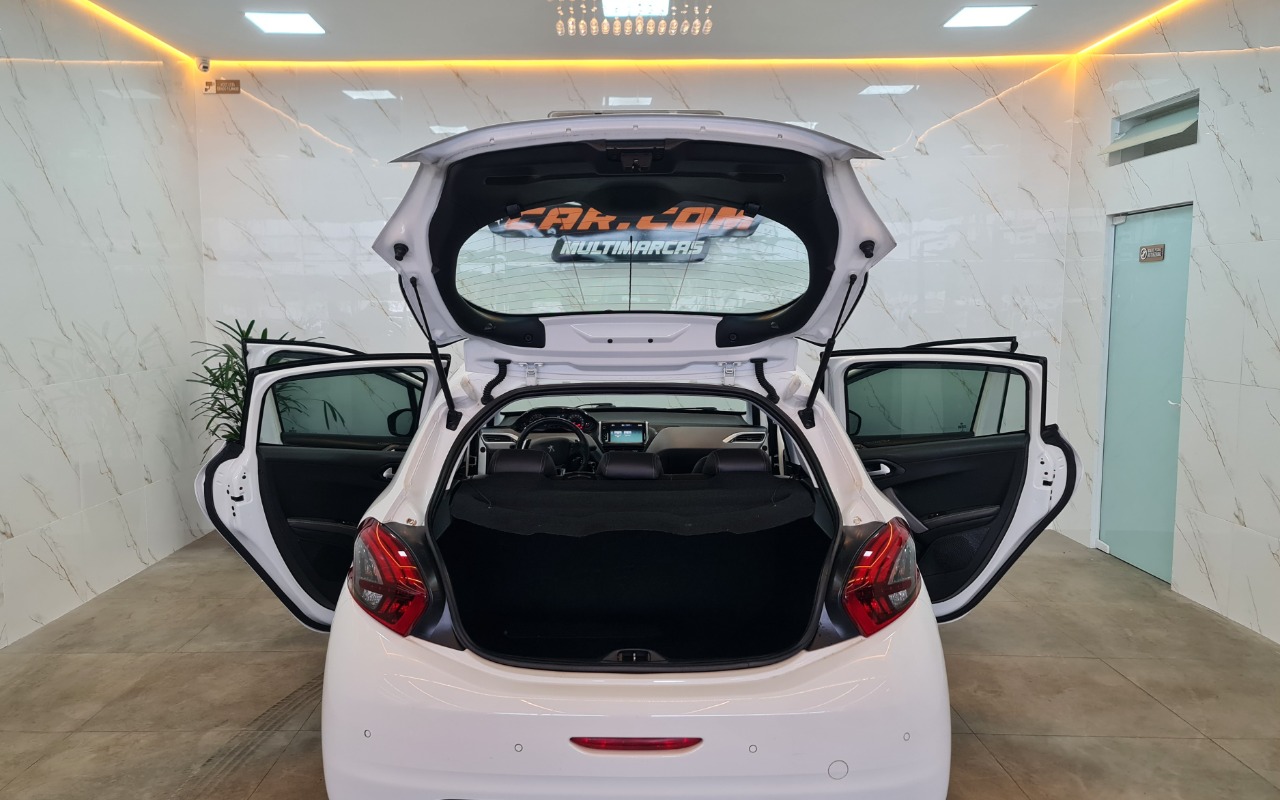 imagem-https://www.socarrao.com.br/sc-vehicle-images-prod/4270586/1791249976967-MTQuanBn.jpg