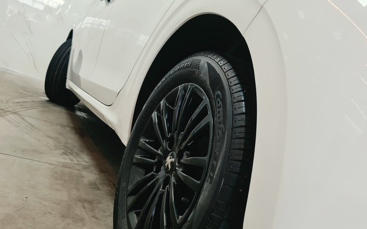 imagem-https://www.socarrao.com.br/sc-vehicle-images-prod/4270586/1791249977105-MTYuanBn.jpg