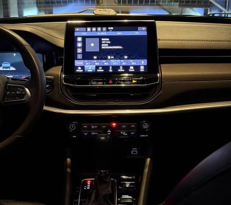 imagem-https://www.socarrao.com.br/sc-vehicle-images-prod/4270596/1791042297204-8541417_8_B_3d91981ca3.jpeg