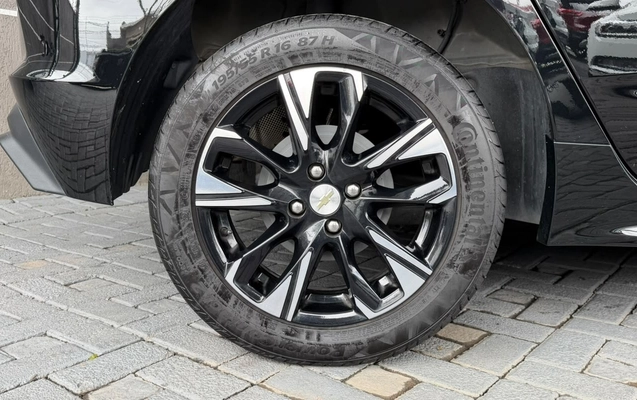 imagem-https://www.socarrao.com.br/sc-vehicle-images-prod/4270603/1791042814184-V2hhdHNBcHAgSW1hZ2UgMjAyNi0xMC0wMyBhdCAxMC4wMC4yOC5qcGVn.jpeg