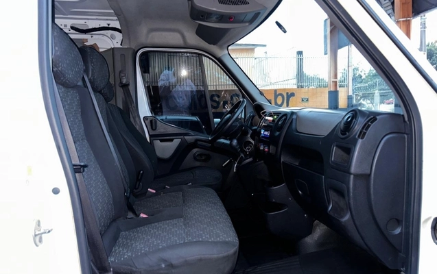 imagem-https://www.socarrao.com.br/sc-vehicle-images-prod/4270606/1791042956574-tWAuECr55qnlwnGbzb7EbnCqhoVRCheb.jpg
