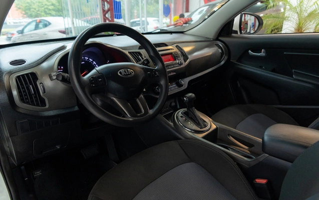 imagem-https://www.socarrao.com.br/sc-vehicle-images-prod/4270607/1791043100219-HKn7uuJWsxCtw525j5a3rk7VazskRn5H.jpg