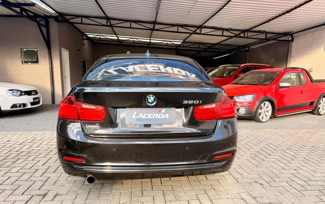 imagem-https://www.socarrao.com.br/sc-vehicle-images-prod/4270609/1791238128003-8541409_5_B_40b4bd71af.jpeg