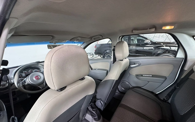 imagem-https://www.socarrao.com.br/sc-vehicle-images-prod/4270622/1791043665914-a783727b1acc4253bbeff7c3c591b4cb_1791043554306.jpg